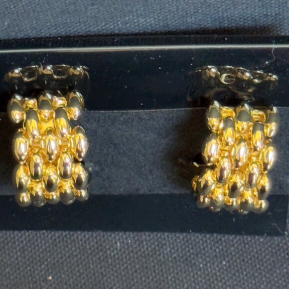 Gold-Tone Chunky Oval Beaded Women's Clip-On Earrings - Picture 2 of 7
